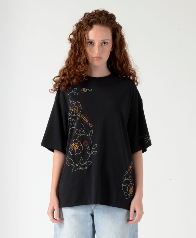 Polera Levi's® Graphic Stack